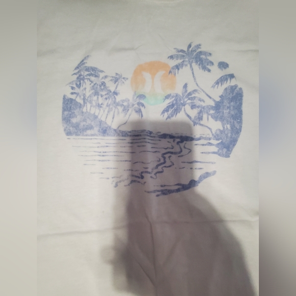 NWT HURLEY Beau haut d'été sans manche neuf avec imprimé avec logo au devant - Picture 3 of 6